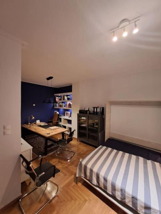 Chic Comfort: Where Cozy Meets Professional Atenas Exterior foto
