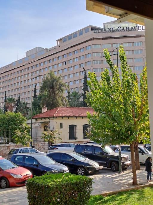 Chic Comfort: Where Cozy Meets Professional Atenas Exterior foto